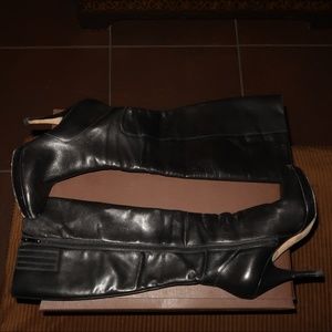 Via Spiga Black Leather Heeled Boots